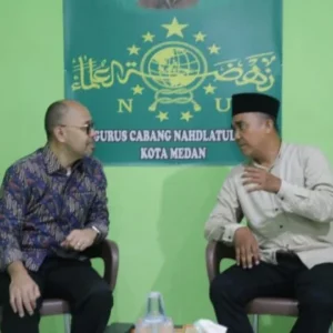 Barry Simorangkir Serahkan Hewan Qurban Melalui PCNU Medan
