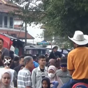 20 Ribu Wisatawan Kunjungi Telaga Sarangan