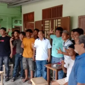 Calon Bupati Zahir Kunjungi Kecamatan Medang Deras Temu Rama Dengan Masyarakat