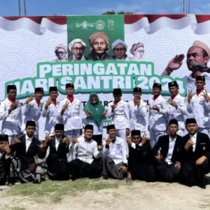 Upacara HSN 2024, Cawabup Ida Yuhana Ulfa Ajak Santri Lakukan Transformasi Teknologi