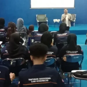 Studi Ekskursi Rombongan Mahasiswa Universitas Sahid Surakarta ke Stikosa AWS