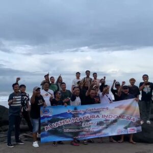 Awal Tahun 2025 AMI Bawa Pengurus Kelilingi Pulau Dewata