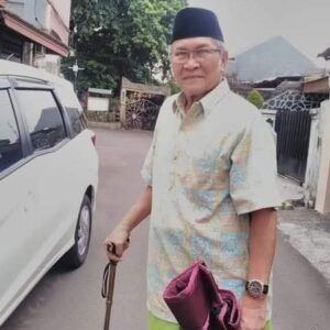 Karya  Puisi Aspar Paturusi Yang Religius dan Padat Muatan Nilai-Nilai Spiritual