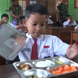 Siswa SD di Magetan Sambut Dengan Sukacita Menu Makan Gratis