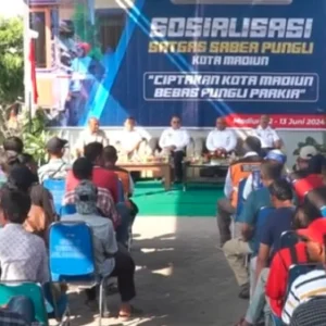Cegah Pungli, Pemkot Madiun Gelar Sosialisasi Saber Pungli Bagi Juru Parkir