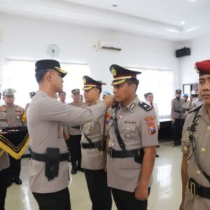 Kapolres Magetan Pimpin Upacara Sertijab Wakapolres dan Kasat Reskrim