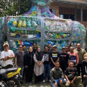 Stikosa AWS dan Ecoton Foundation Adakan Work Shop Komunikasi Lingkungan