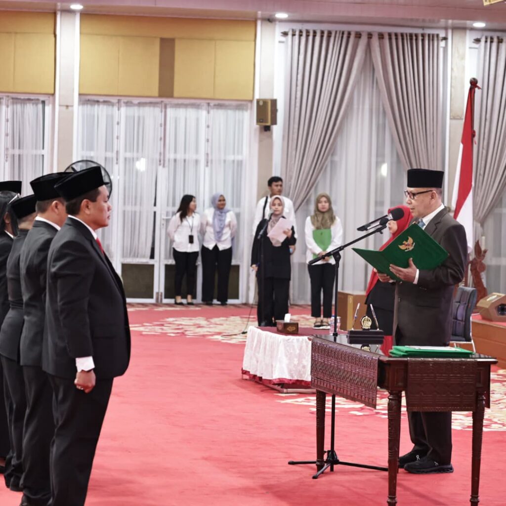 Pelantikan Pejabat Eselon 3 dan 4, Pj Gubernur Fatoni: Pelantikan Pejabat Sudah Sesuai Aturan Untuk Percepat Program Pemerintah