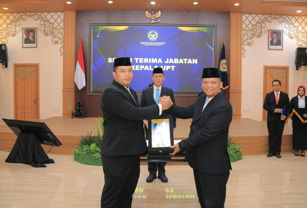 Lantik Sejumlah Pejabat Manajerial, Kakanwil Tegaskan Jangan Ada Negara di Dalam Negara !