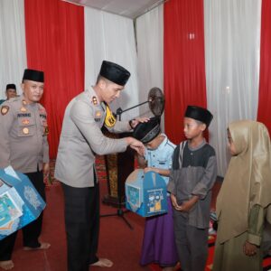 Tebar Kebaikan di Bulan ramadhan, Polres Jember Santuni Anak Yatim
