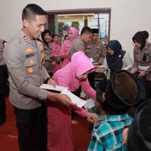 Polres Jember Gelar Santunan Anak Yatim & Buka Puasa Bersama Polri dan Masyarakat