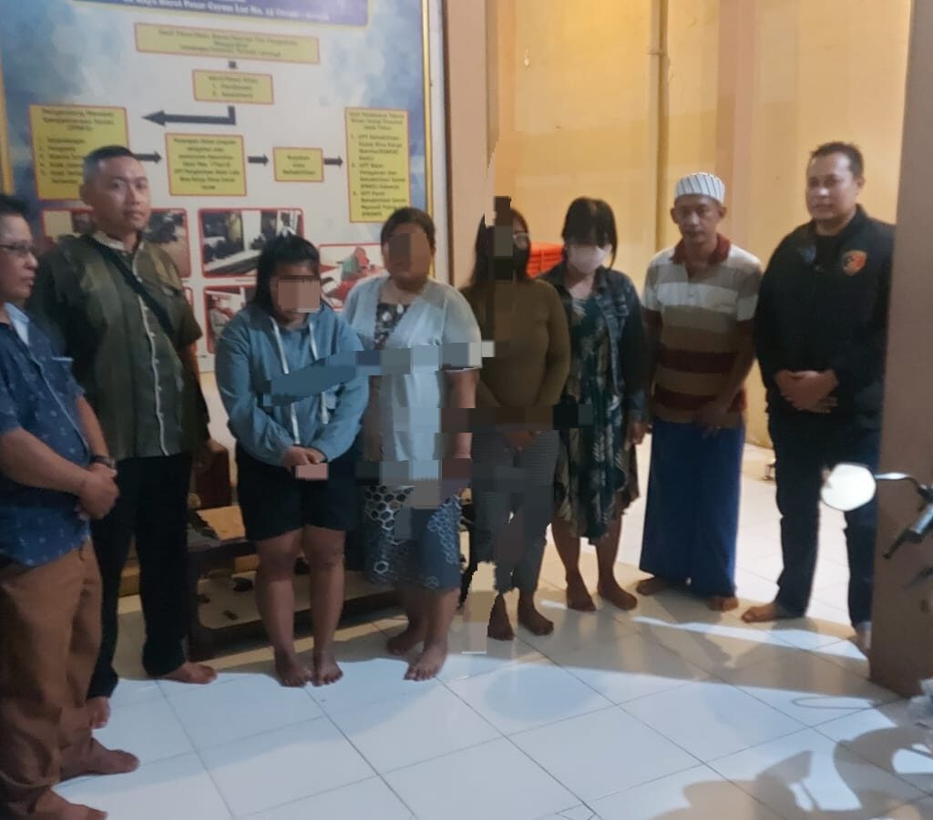 Polres Gresik Grebek Prostitusi Online Aplikasi MiChat