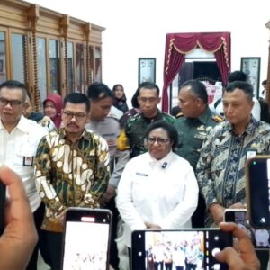 Wamendagri Ribka Haluk Pantau Langsung Kesiapan PSU Magetan