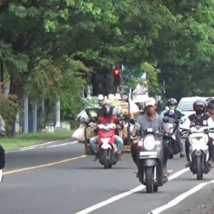 H-2 Lebaran Jalur Mudik Nasional Mulai Padat Merayap