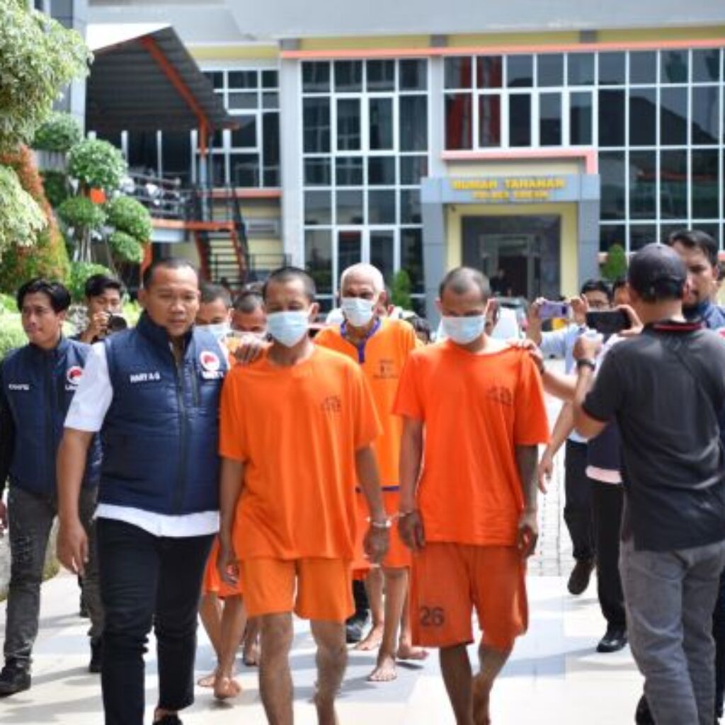 Polres Gresik Berhasil Ungkap Jaringan Narkoba, Gagalkan Peredaran 160 Paket Sabu