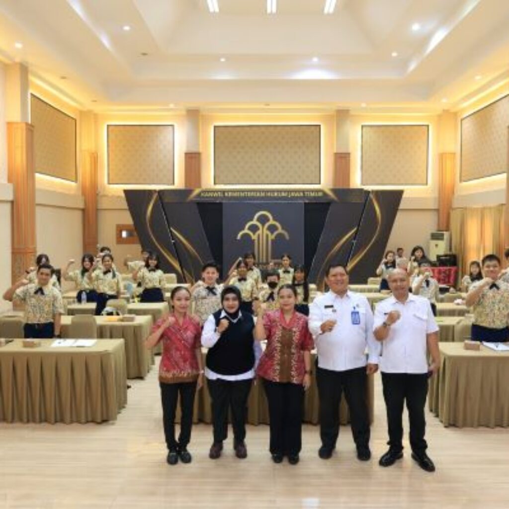 Kenalkan Fungsi Layanan Hukum, Kanwil Kemenkum Jatim Terima Kunjungan Pelajar SMP Margie