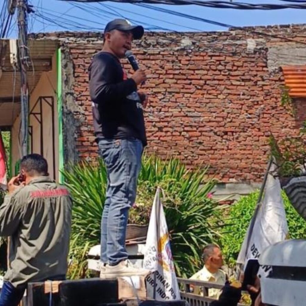 Tak Sampai Sebulan Sudah Ambruk, Proyek Tebing Bengawan Solo Dipertanyakan