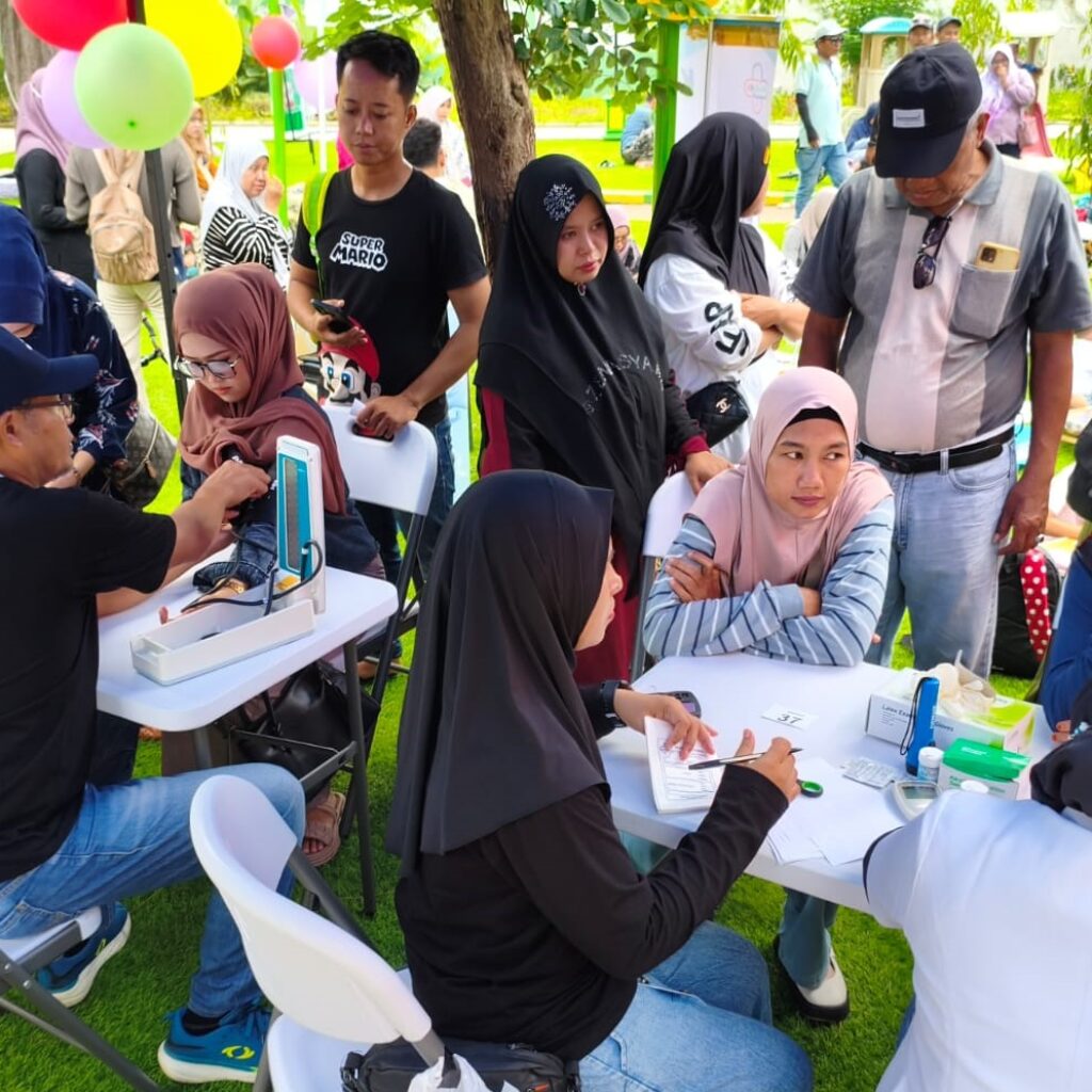 KAI Daop 7 Madiun Gelar Bakti Sosial Pemeriksaan Kesehatan Gratis dan Donor Darah