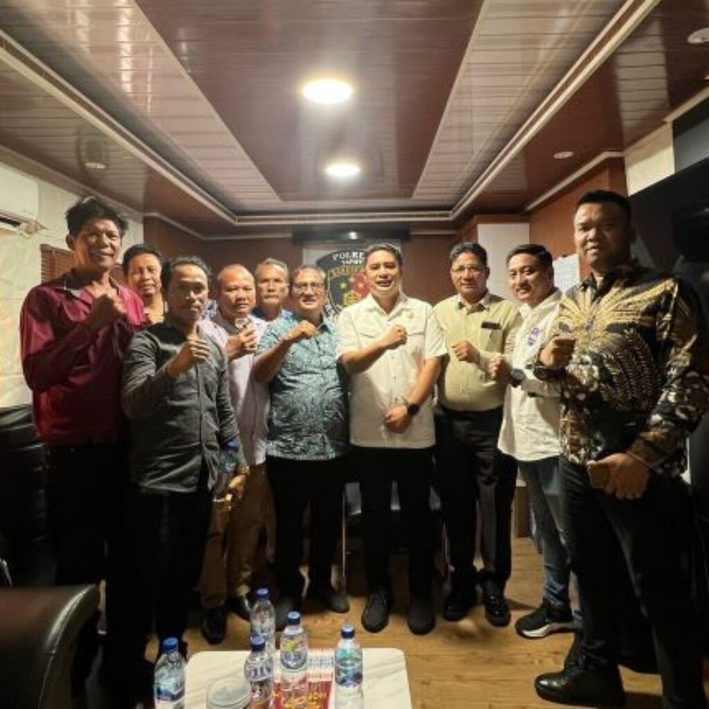 Punguan Sonakmalela Toba, Bersama Tim Hukum Dan Ibu Korban Menghadiri Panggilan Polisi Terhadap Pencabulan Yang Dialami Balita 4,5 Tahun