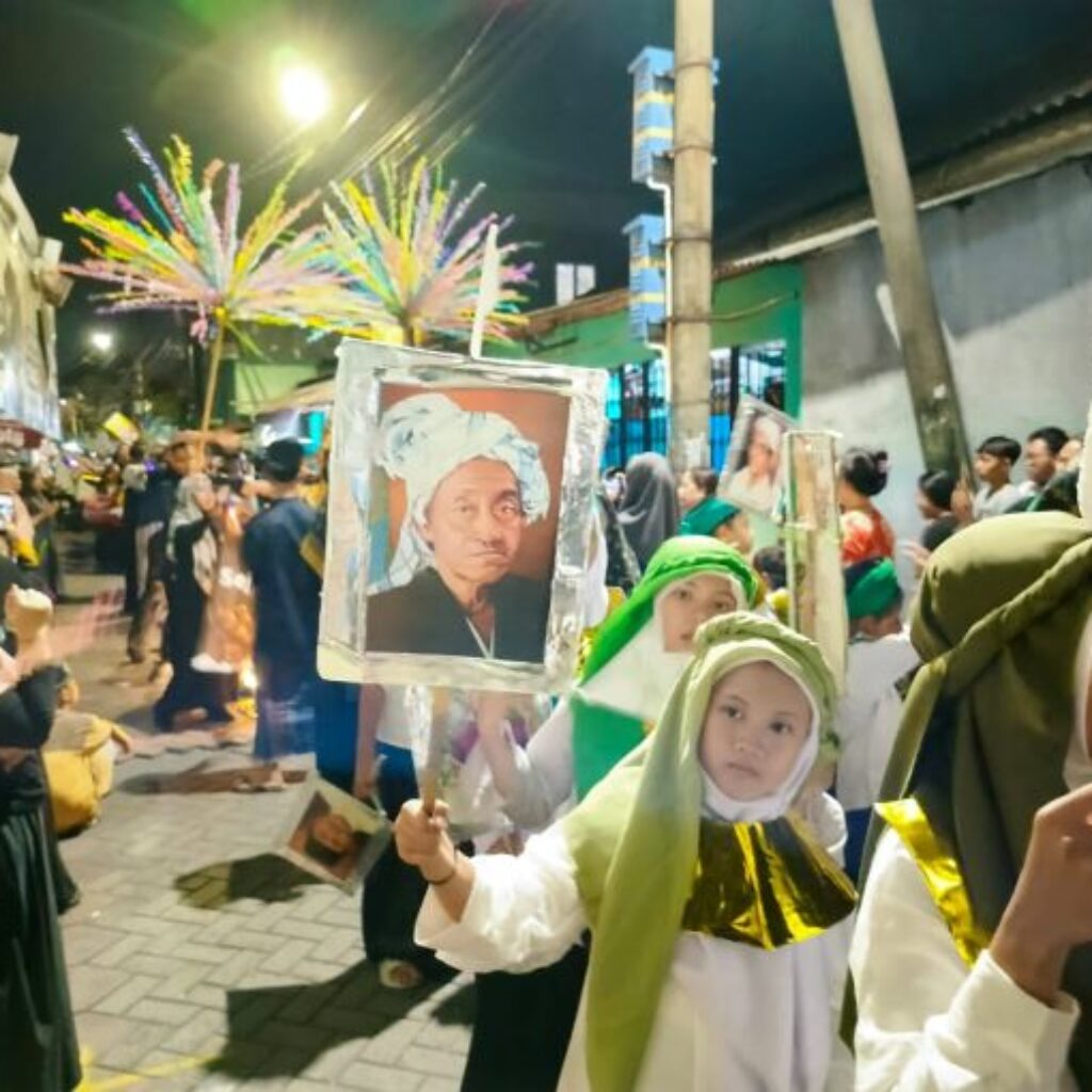 IPPNU Rungkut Tengah Gelar Festival Takbir Keliling 800 Peserta Ramaikan Kirab