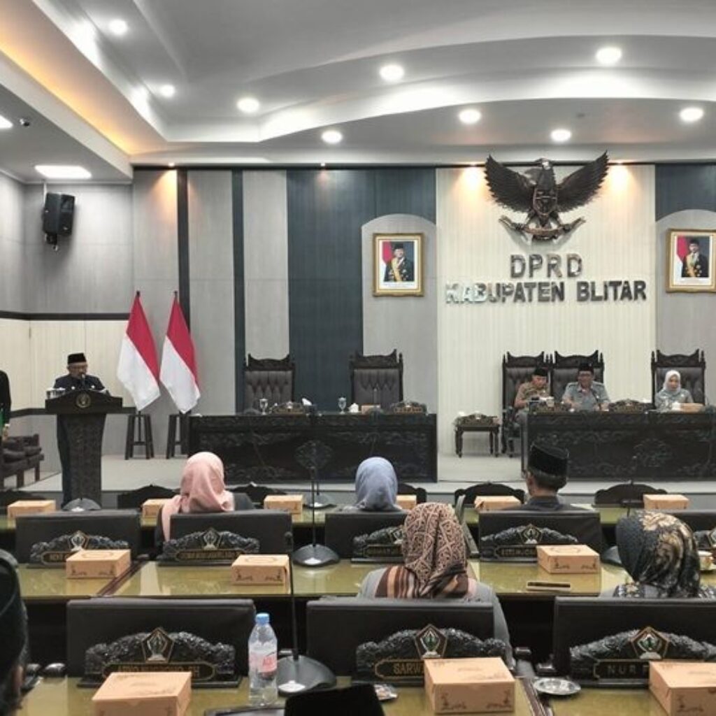 Rapat Paripurna DPRD Kabupaten Blitar, Jawaban Bupati Atas PU Fraksi Terhadap Ranperda Pertanggungjawaban APBD 2024
