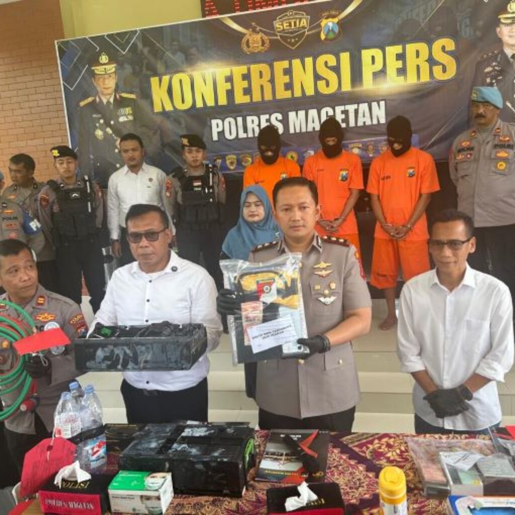 Komplotan Pembobol ATM Lintas Provinsi  Berhasil Ditangkap Polisi