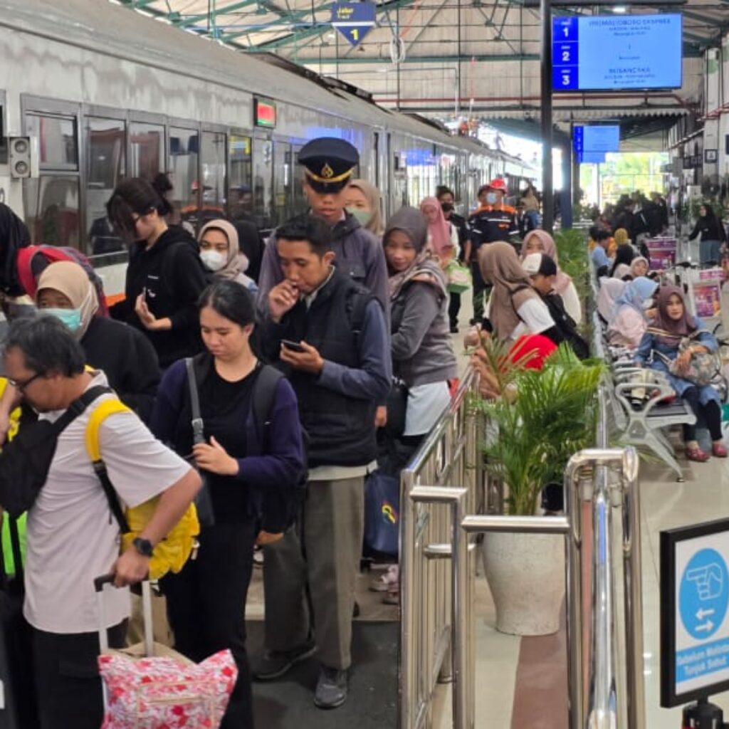 Stasiun Madiun Mencatat Sebanyak 26.761 Penumpang Dilayani Selama Libur Panjang Peringatan Tahun Baru Islam 1447 Hijriah