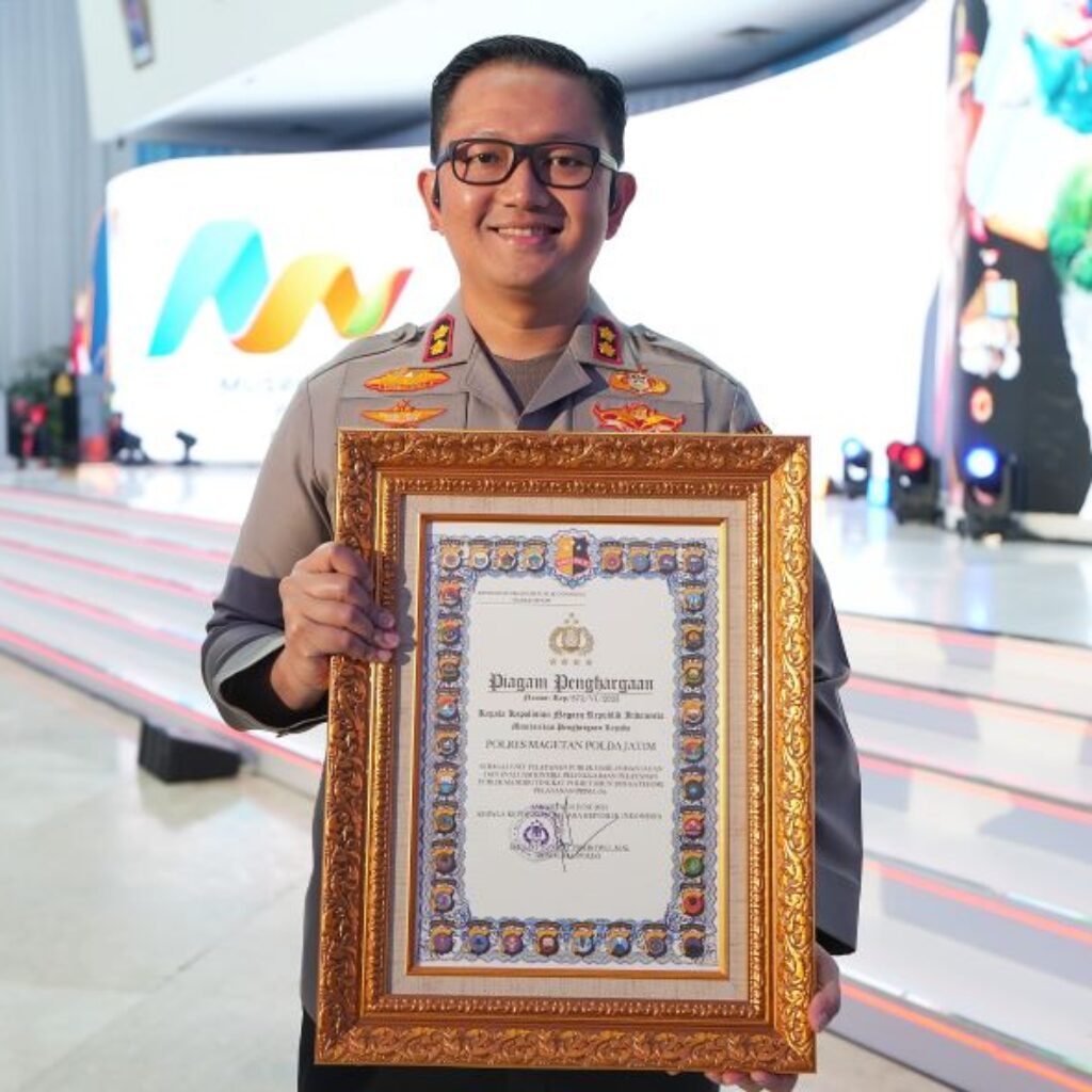 Polres Magetan Raih  Penghargaan  Kategori Pelayanan Prima Penyelenggara Pelayanan Publik Tahun 2024 