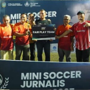 Turnamen Mini Soccer Medan Jurnalis Championship 2025 Sukses, Tim Wartawan Polda Sumut Raih ‘Fair Play Team