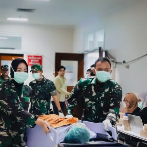 Hari Jadi Blitar Ke 701, Kodim 0808 Beserta RSUD Srengat Dan BKKBN Gelar Pelayanan KB MOW