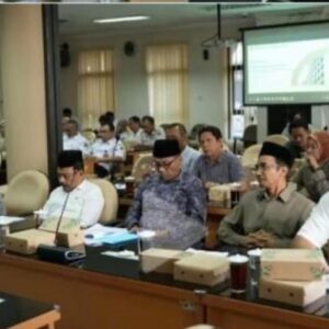 Banggar DPRD Kabupaten Blitar Gelar Rapat Kerja Bahas Ranperda Pertanggungjawaban Pelaksanaan APBD 2024