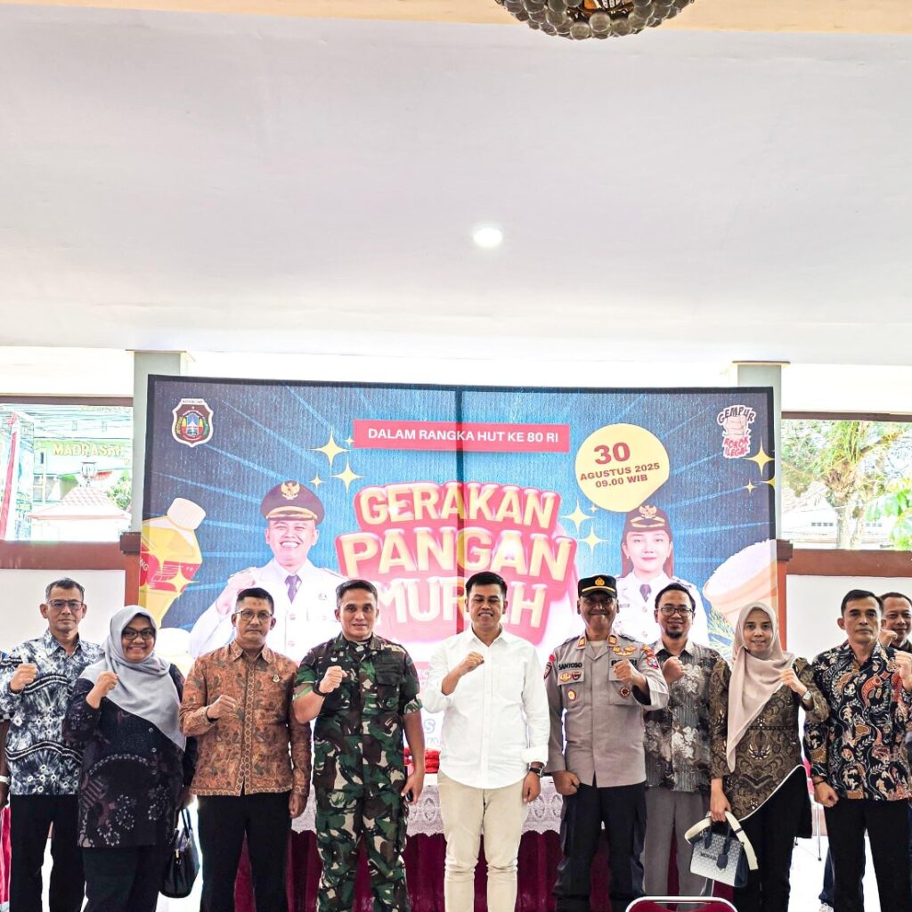 Gerakan Pangan Murah Serentak di Blitar Dandim 0808 dan Forkompinda Komitmen Jaga Kestabilitas Harga