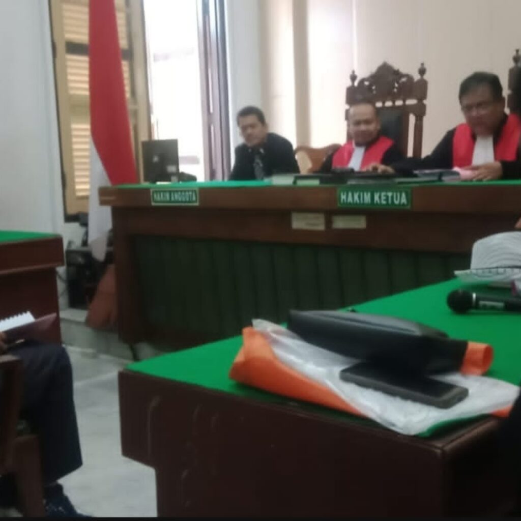 Kuasa Hukum Ilyas Sitorus Bacakan Duplik, Bantah Tuduhan JPU
