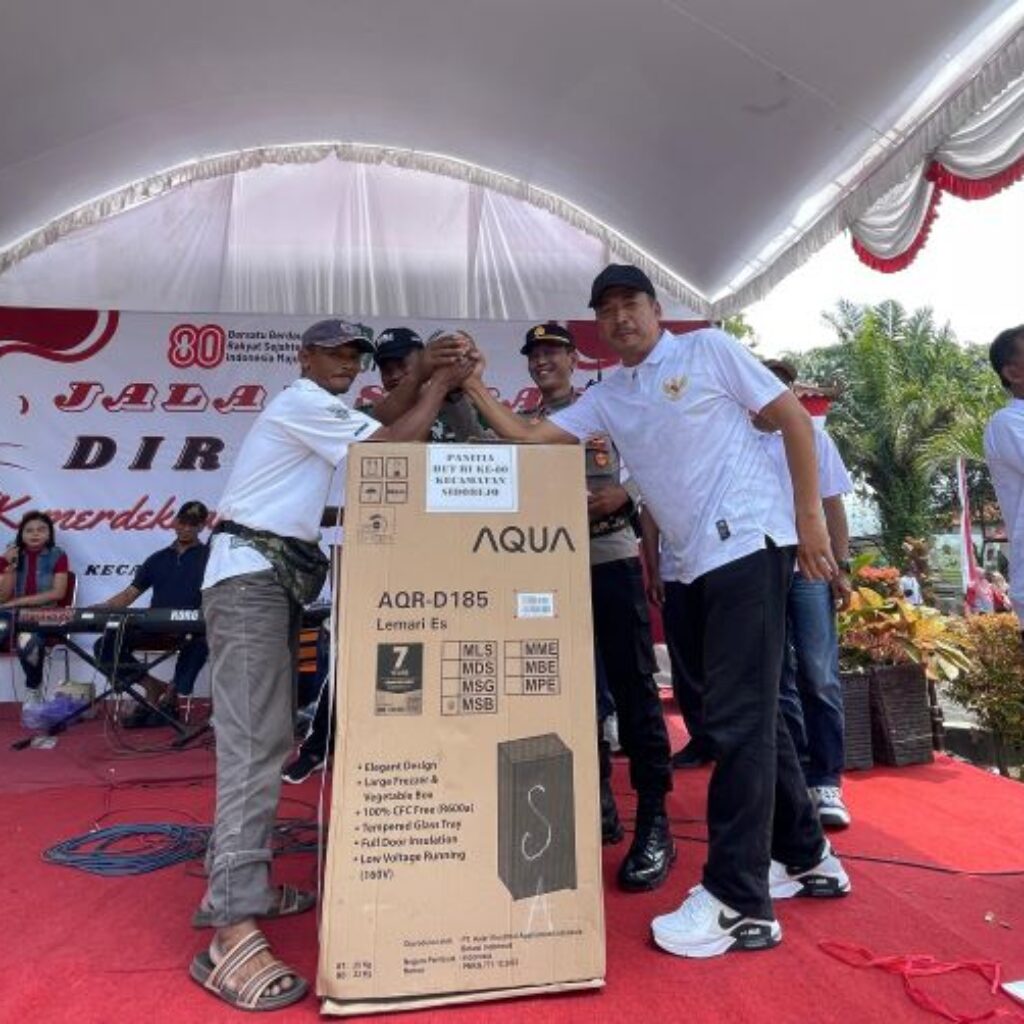 Pupuk Semangat Nasionalisme, Jalan Sehat Bersama Kecamatan Sidorejo