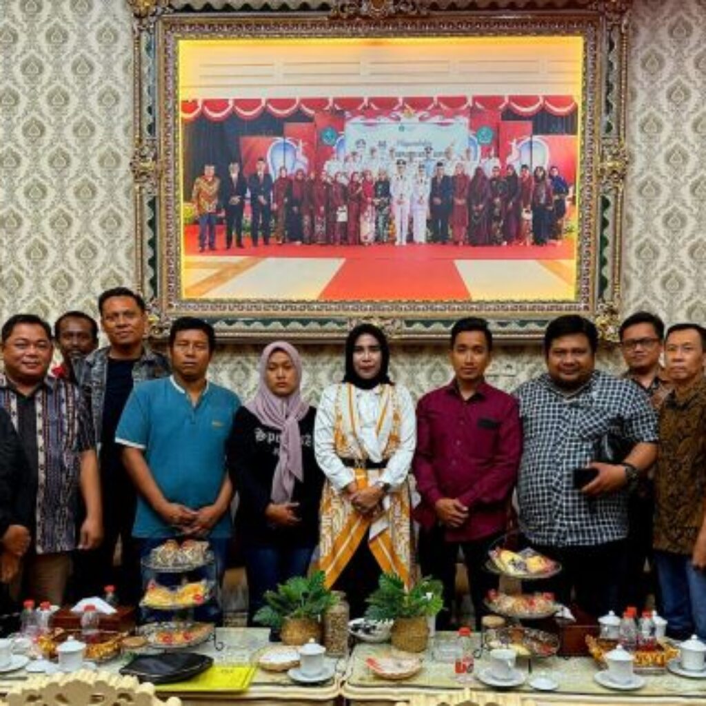 Suasana Haru Menyelimuti Rumah Dinas Wakil Bupati Sidoarjo Dengan Datangnya  Orang Tua Hanania Fatin