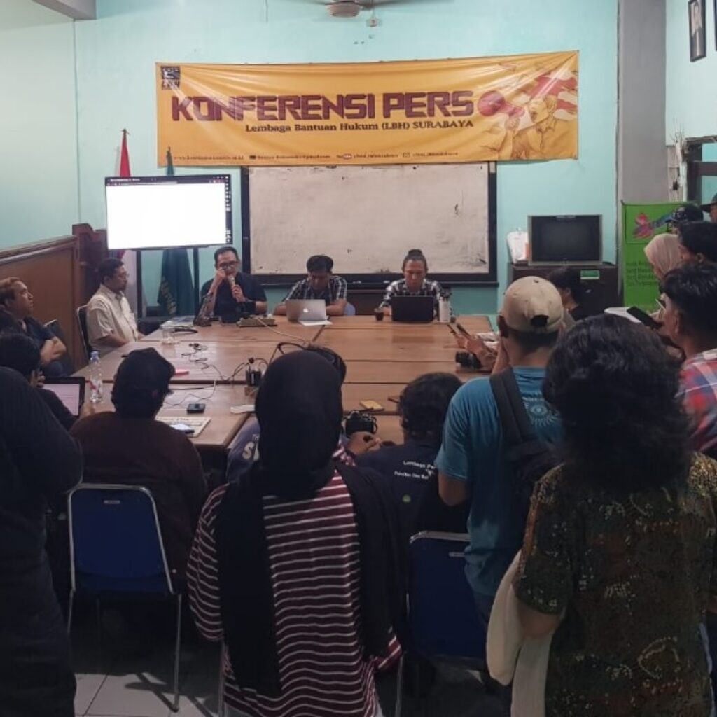 110 Warga Surabaya Ditangkap, LBH Sebut Polisi Tutup Ruang Demokrasi