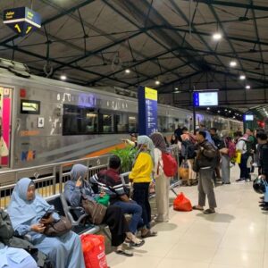 Selama Libur Panjang Peringatan Maulid Nabi , Stasiun Madiun Layani 25.070 Penumpang