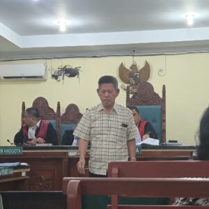 Tangis Janda, Istri Ahli Waris Dengan Putusan Hakim  Pengadilan Negeri Lubuk Pakam Yang Diduga Berpihak Tanpa Merespon Pernyataan Prmilik Lahan Dan Kepling