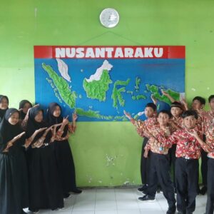 Ajak Warga Sekolah Peduli Lingkungan, SDN Segulung 04 Dagangan Lolos Sekolah Adiwiyata Kabupaten 2025