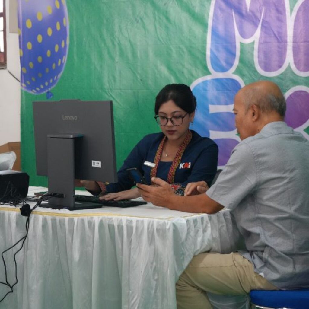 AI Daop 7 Madiun Gelar Mini Expo, Masyarakat Serbu Booth Tiket Diskon