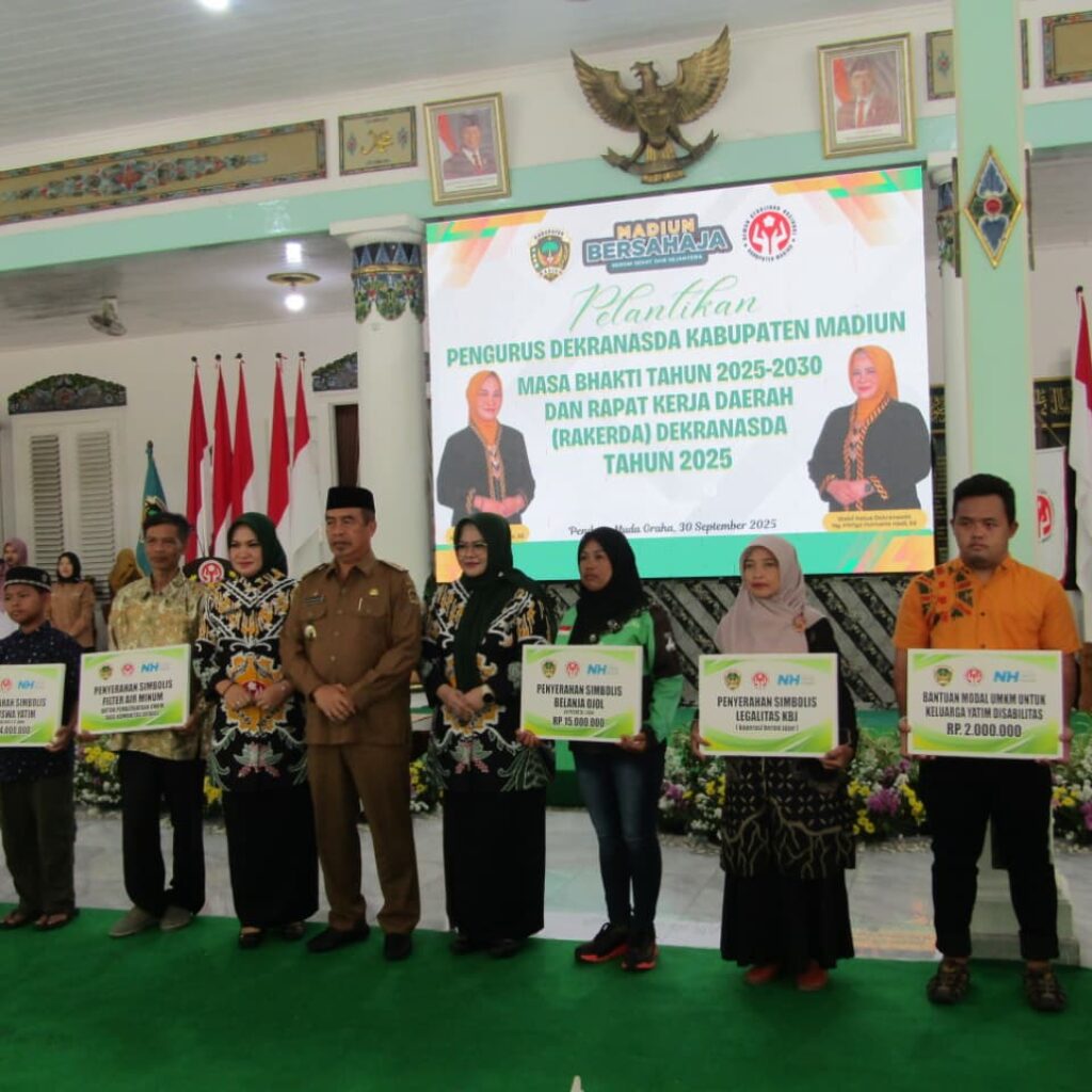 Nurul Hayat Madiun Terima Legalitas Koperasi Berani Jujur