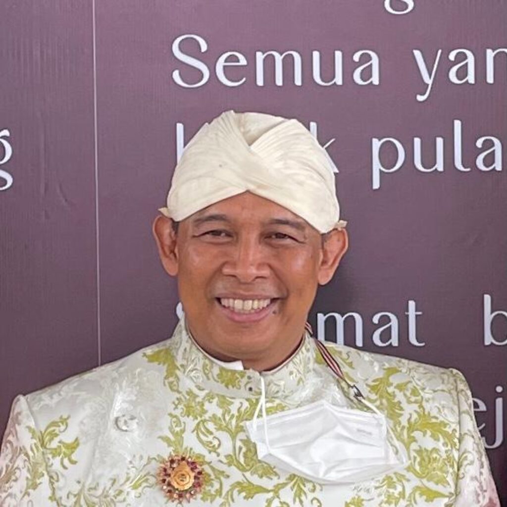 Jacob Ereste : Gerakan Kebangkitan Kesadaran dan Pemahaman Spiritual Dari Indonesia Kelak Akan Menjadi Cahaya  Penerang Dunia