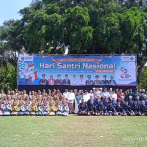 Bertajuk ” Mengawal Indonesia Merdeka, Menuju Peradaban Dunia.” Peringatan Hari Santri Digelar di Alun-alun Magetan