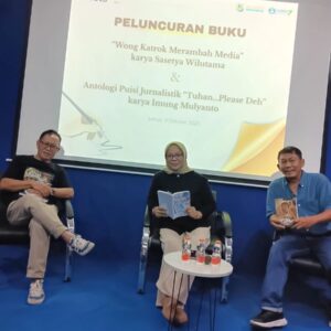 Imung Mulyanto Luncurkan Antologi Puisi ‘Tuhan, Plis Deh…’