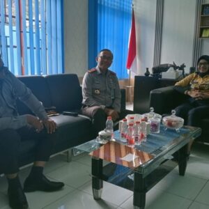 Kalapas Labuhan Ruku Gandeng BNNK Batu Bara Berikan Penyuluhan Bahaya Narkoba kepada Masyarakat