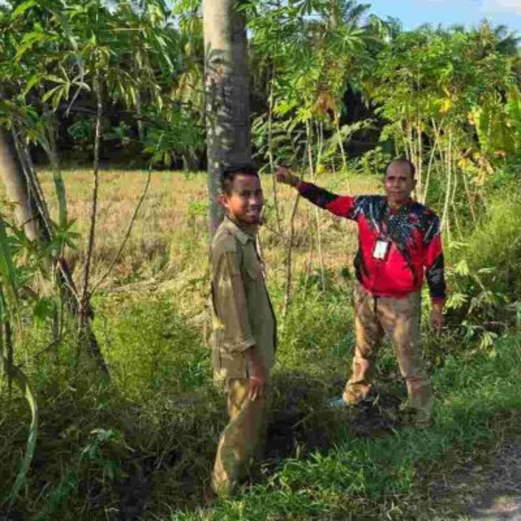 DPRD Batu Bara Respons Cepat Laporan Warga, Tiang Listrik Patah di Karang Baru Langsung Diganti