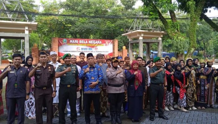 Hari Bela Negara ke-77 dan Hari Ibu ke-97 Pemkab Magetan Gelar Upacara