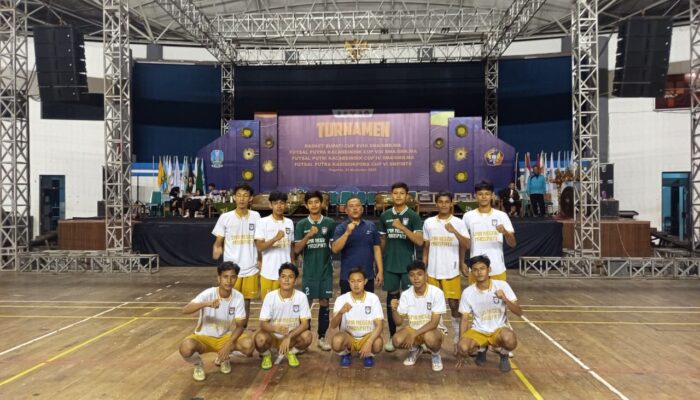 Tim Fitsal SMA Negeri 1 Maospati Sukses Menjadi Juara Turnamen Futsal Pelajar se Eks Karesidenan Madiun 2025