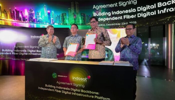 Indosat, Arsari Group, dan Northstar Group Bentuk Platform Serat Optik Digital Independen untuk Perkuat Tulang Punggung Digital Indonesia