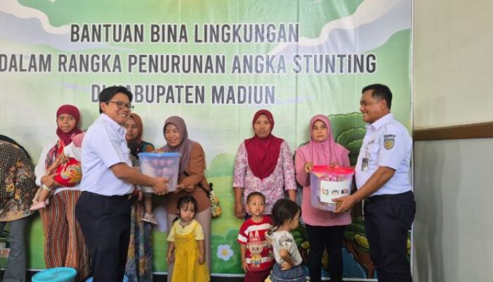Dukung Penurunan Stunting di Kabupaten Madiun KAI Daop 7 MadiunSalurkan Bantuan TJSL